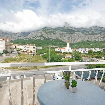 Apartments Mila - 2 bedrooms&free parking Makarska Buitenkant foto