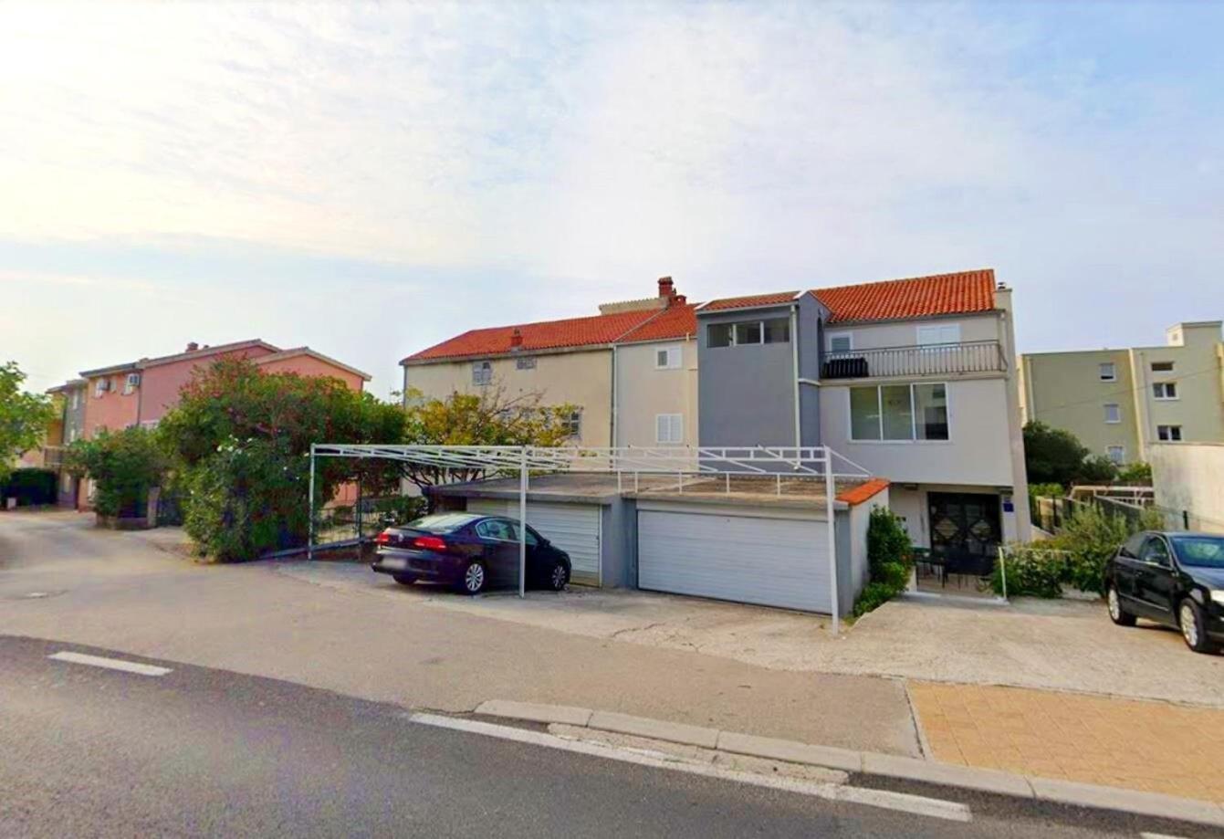 Apartments Mila - 2 bedrooms&free parking Makarska Buitenkant foto